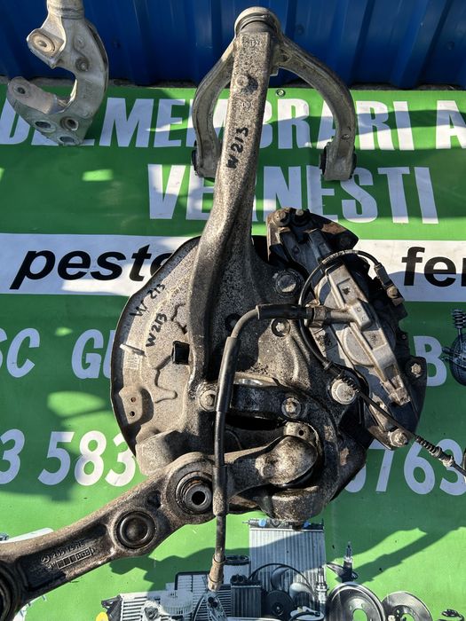 Etrier stânga față Mercedes W213 E350 cdi