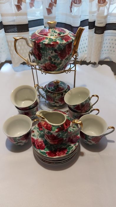 Продам чайный сервиз