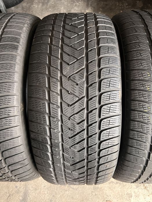 4 anvelope iarna 275/50/20 , pirelli !