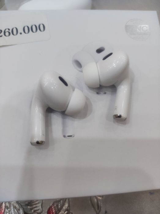 Apple Airpods pro  ANC