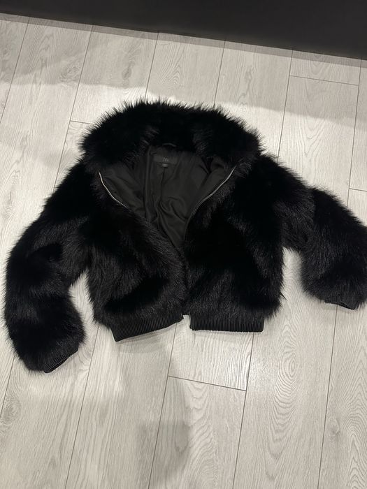 ZARA пухкаво черно яке