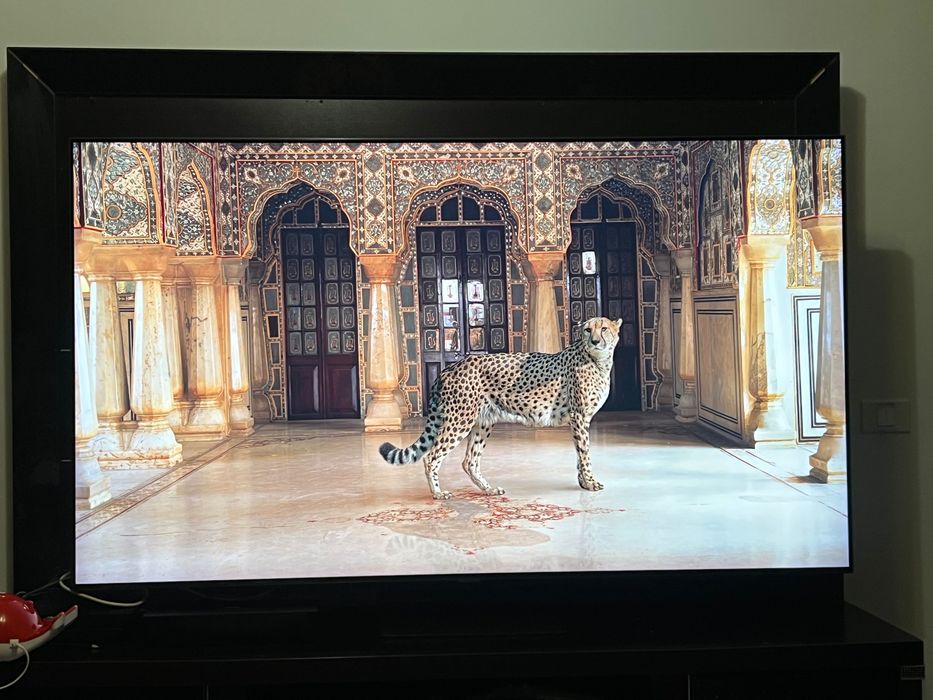 Samsung QLED 75” QE75Q95T – 4K Smart TV – stare foarte bună