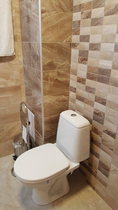 Дава се под наем Тристаен апартамент в Пловдив, Център - 103 кв.м за 700 € - Снимка #7