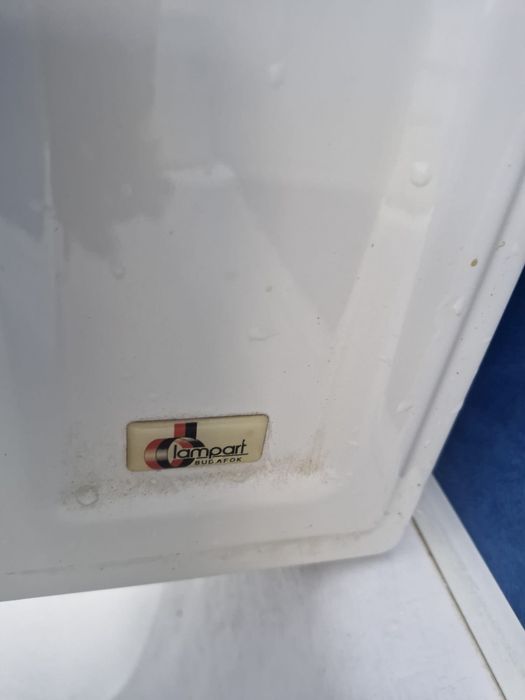 Vând Convector pe gaz