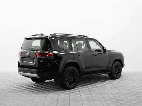 Элитный Трансфер на Toyota 300 GR Sport 2025года