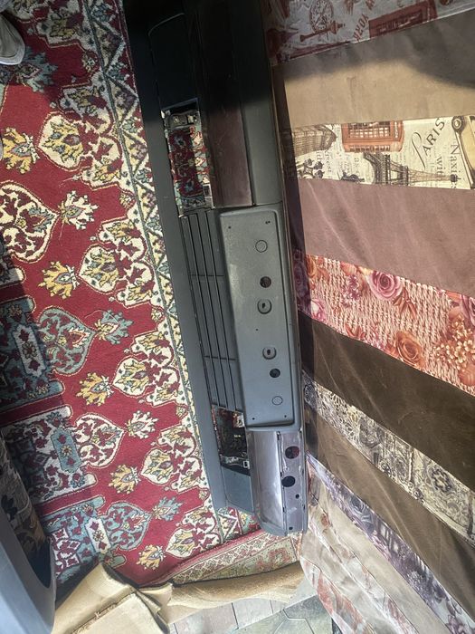 Продам бампер бмв е 34