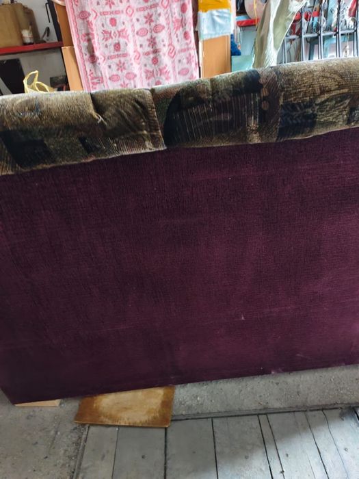 Продам диван в хорошем состоянии