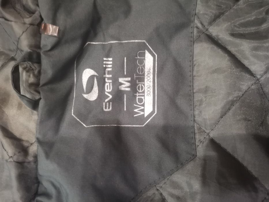 Дамско ски яке размер М