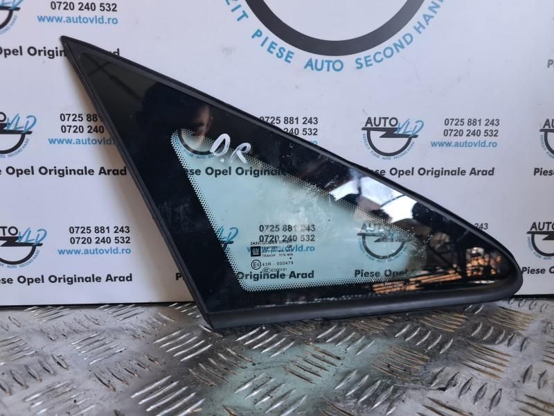 Geam fix custoda dreapta fata Opel Corsa D