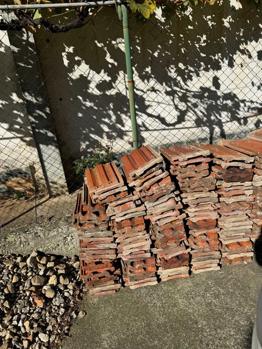 Български  керемиди 430 бр употребявани до Дупница