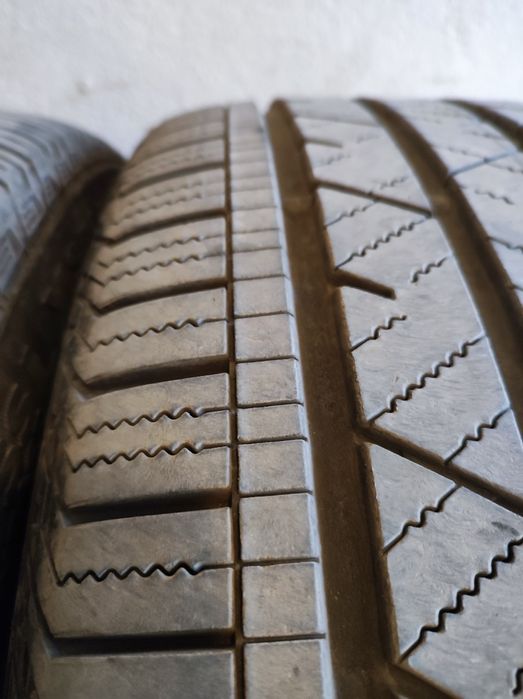 Гуми Continental 255/45R20