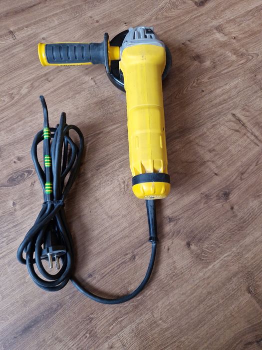 Болгарка-Ушм DeWalt 1400w.