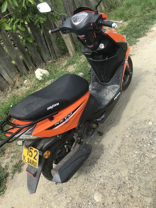 Vand  scuter daytona revo