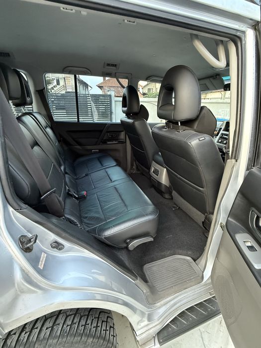 Mitsubishi Pajero 3.2 DI-D LWB | 2007 | 7 Locuri | UK | 4x4