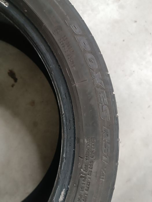 2buc Anvelope Vara 215 45 18 Toyo dot2019