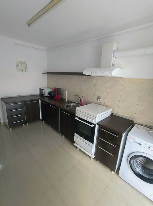 Apartament cu o cameră de inchiriat