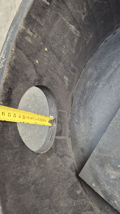 Oala subufar boxa portbagaj roata rezerva