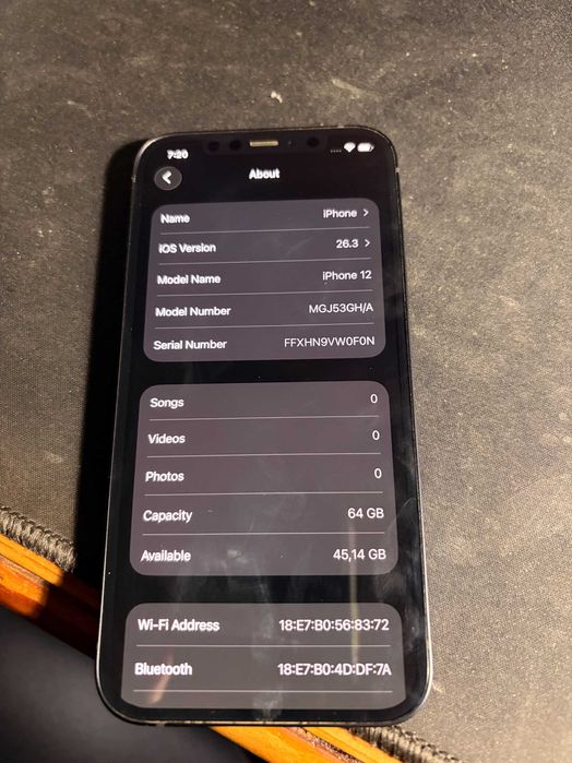 iPhone 12 Black 64GB