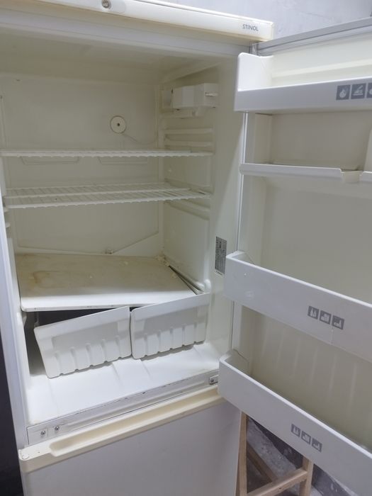 Продам холодильник