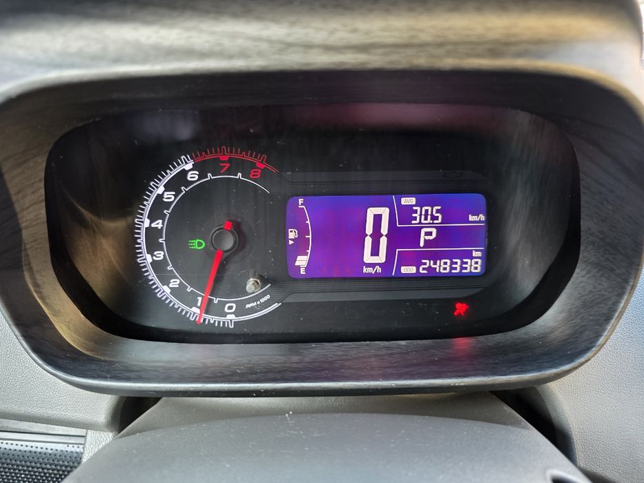 Cobalt 2015 автомат СРОЧНО сотилади.