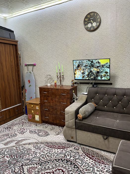 Чилонзор 16  квартира   1 в 2 / 5 / 5