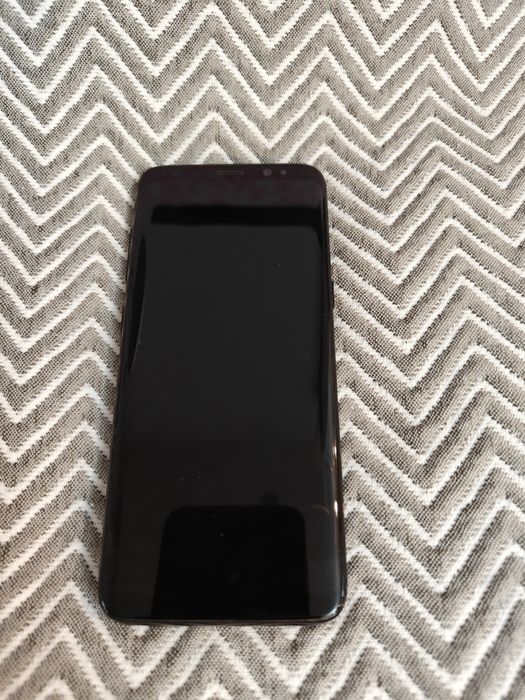 Galaxy S8 64 гигабайта