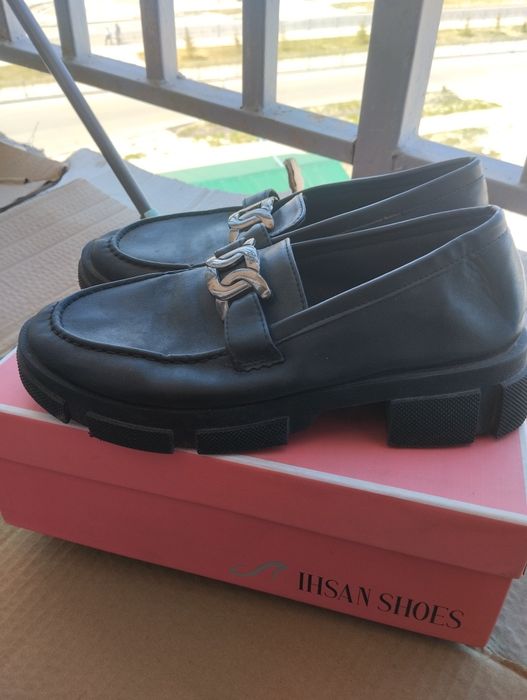 Продам отличный обувь