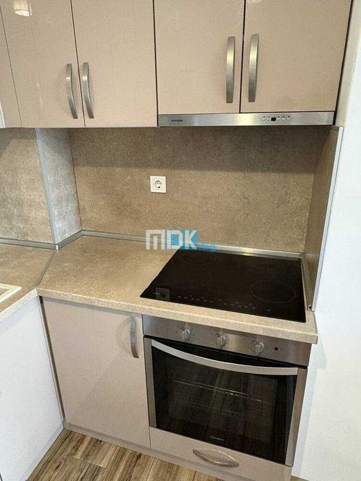 Дава се под наем Двустаен апартамент в Пловдив, Тракия - 65 кв.м за 129671.07 € - Снимка #1