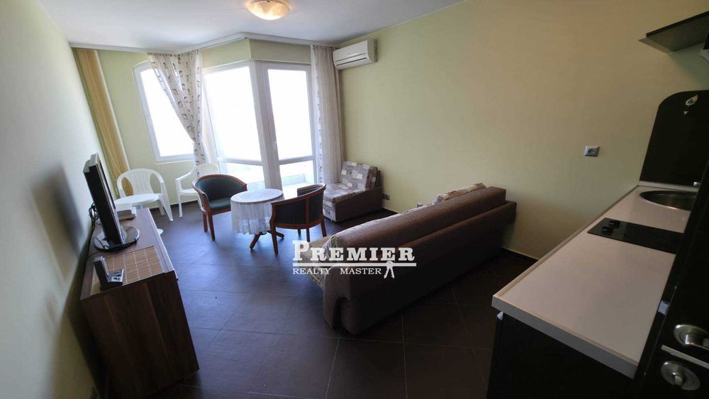 Продава се Едностаен апартамент в Несебър - 41 кв.м за 1171 €/кв.м - Снимка #1