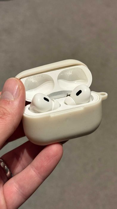 Vand AirPods Pro 2 (a 2-a generatie)