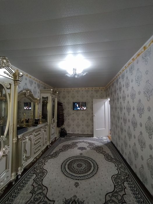 3 xonali uy sotiladi