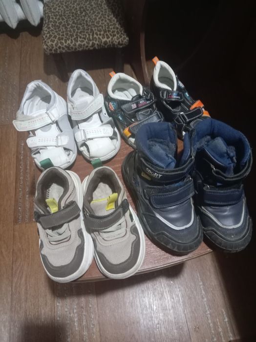 Отдам обувь на мальчика