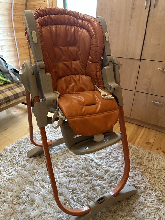 Детский стульчик Chicco с 0+