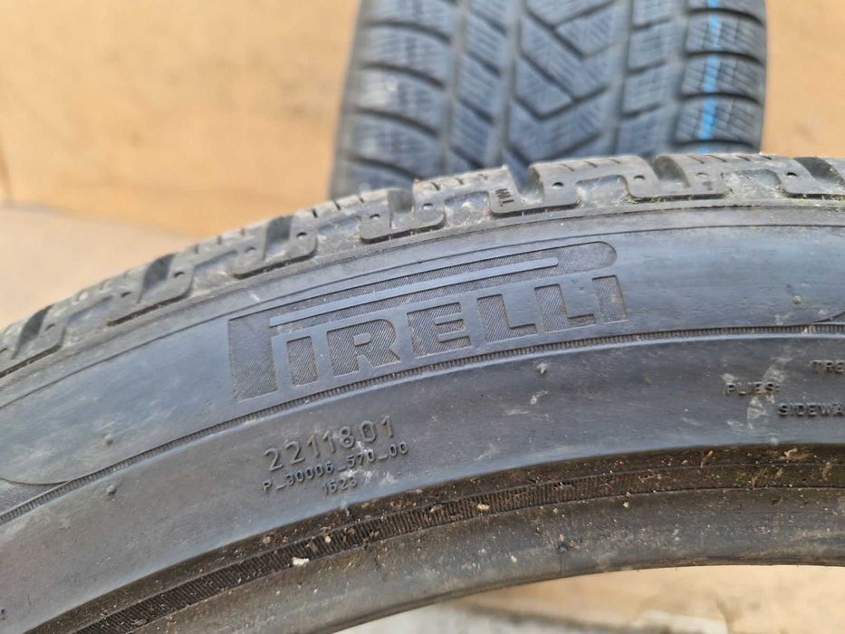 2 Pirelli R21 295/35 Зимни гуми  DOT2618