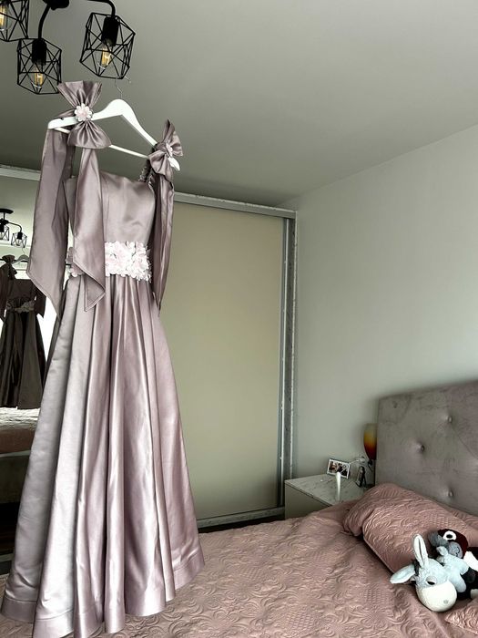 Rochie de banchet sau nunta