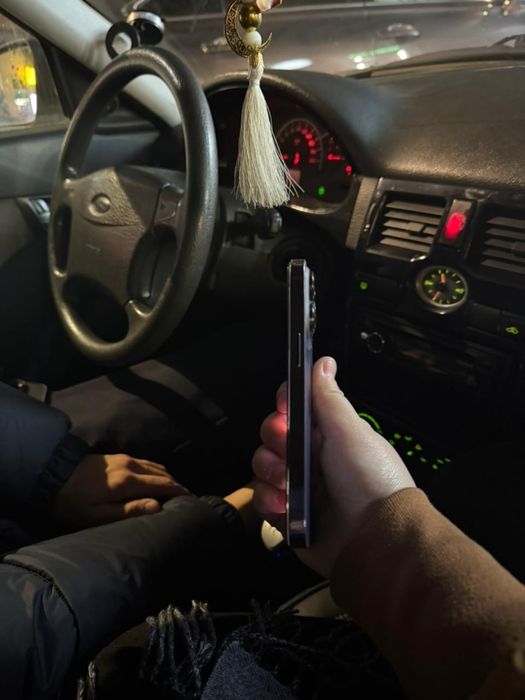 Продам iPhone 14 pro