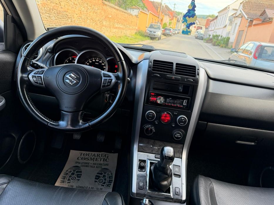 Vând Suzuki Grand Vitara 1,9 ddis