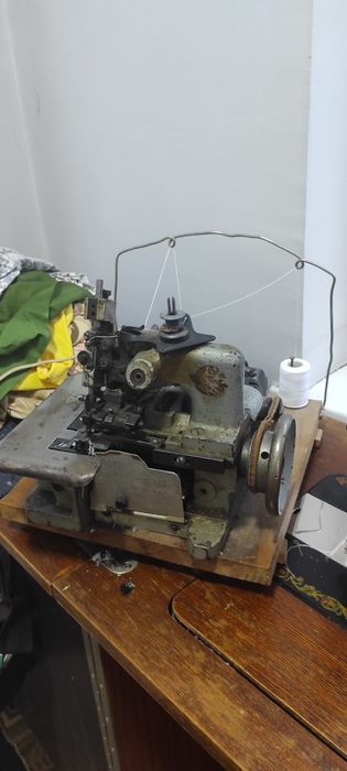 Оверлок машина тикув учун