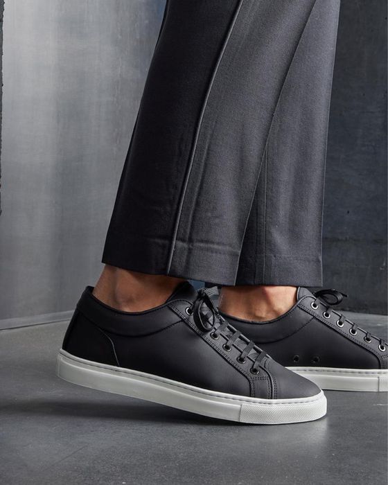 Нови обувки ETQ Amsterdam сникърси