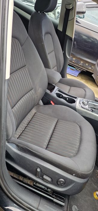 Interior textil audi a4 b8 cu încălzire si full electric