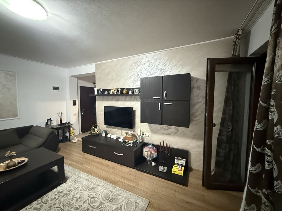 Apartament de inchiriat cu 2 camere