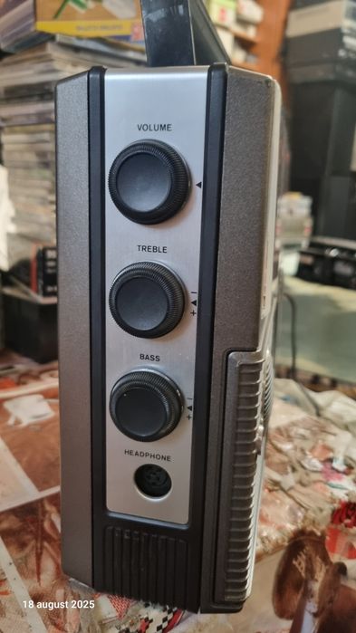 radiocasetofon vintage  Itt touring stereo