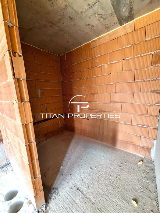 Тристаен апартамент за продажба в кв. Беломорски