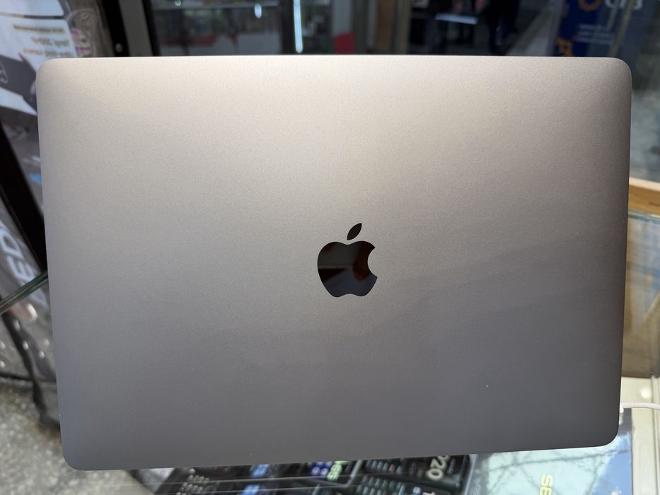 MacBook Pro 13-inch 2017