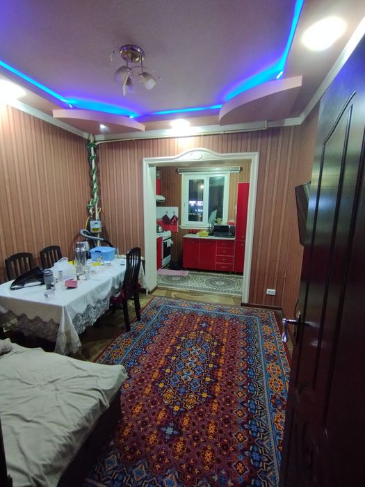 Продается 4 ком квартира балкон 2/6 своя Сангород