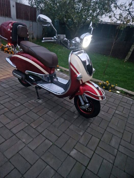 Scuter 125 cm import Germania