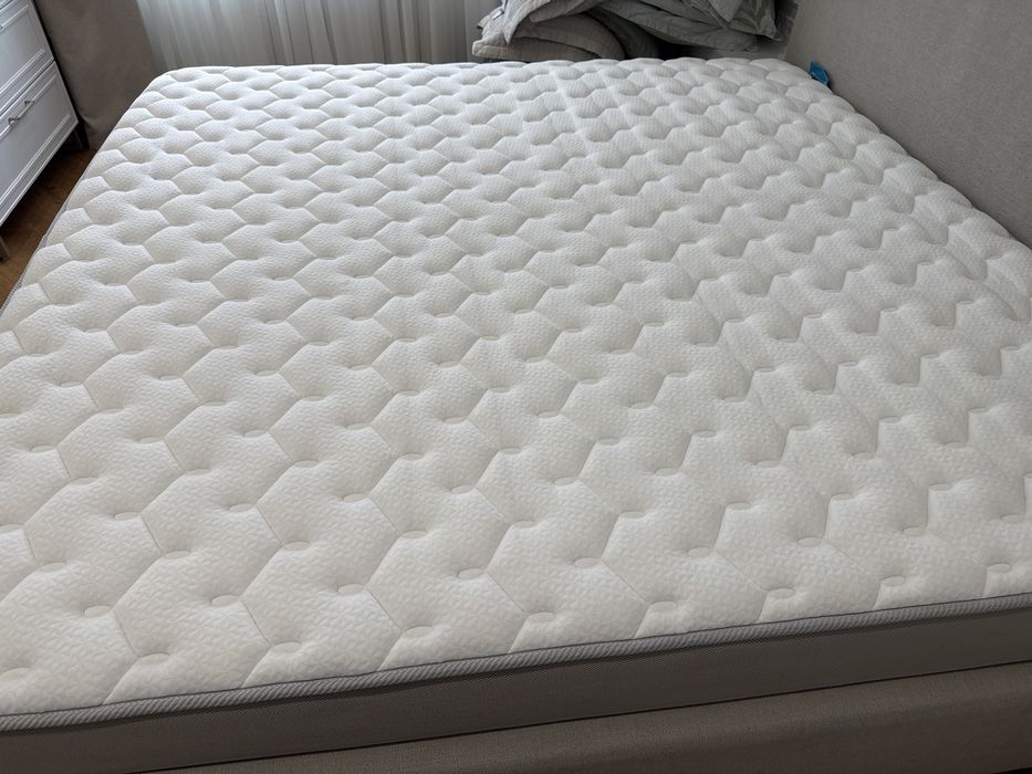 Продам матрас Аскона 200х200