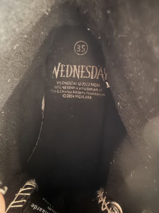 Детски кецове Wednesday Addams №35 – много запазени