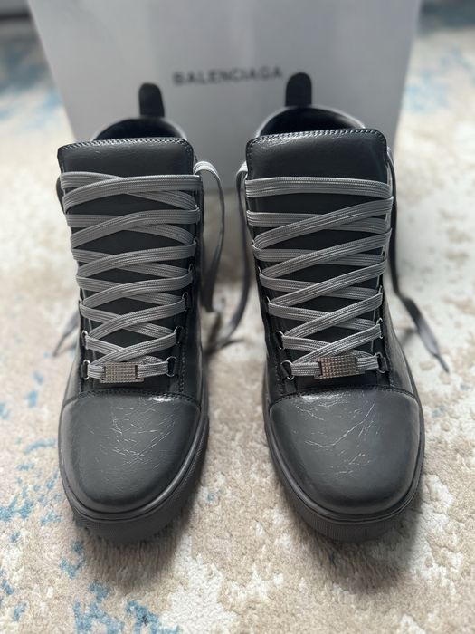 продам серые арены 41 размера