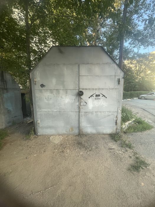 Продам металический гараж